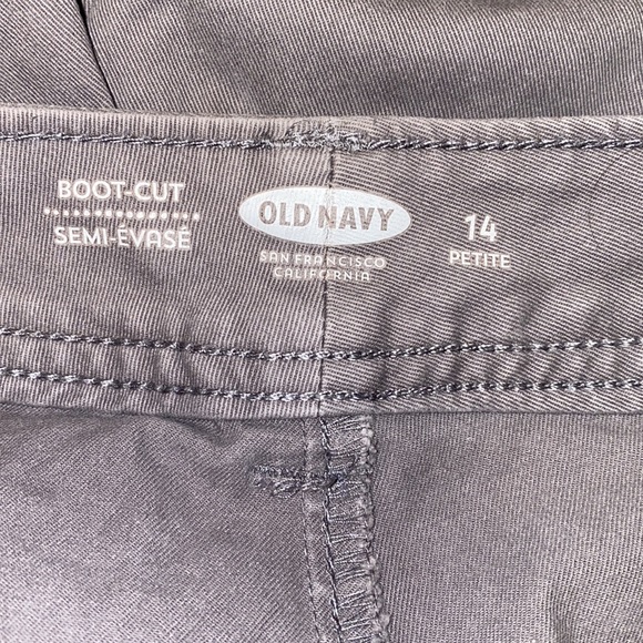 Old Navy Size 14 Petite Boot Cut Gray Denim - Picture 2 of 14